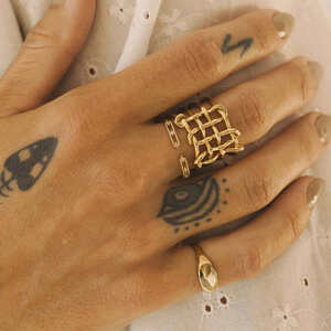Simple Series Daily Irregular Shape Hollowed-Out Stainless Steel Waterproof Gold Color Statement Rings h5 Picture2