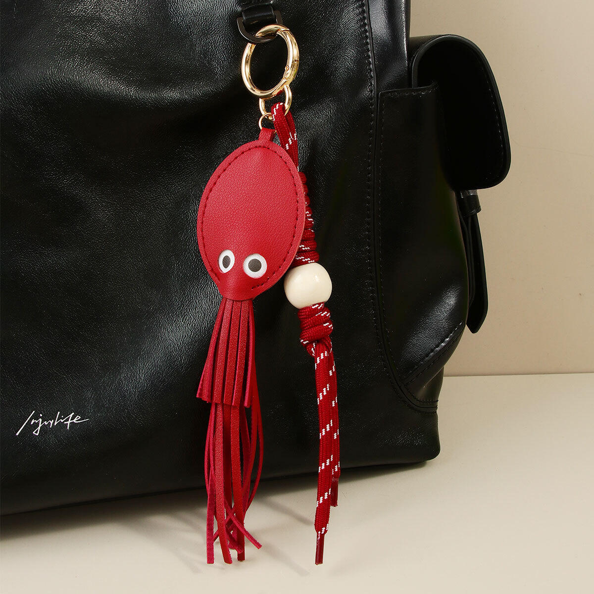 Simple Series Natural Animal Octopus Twist Oceanic Style Tassel Premium Quality Pu Bag Charms