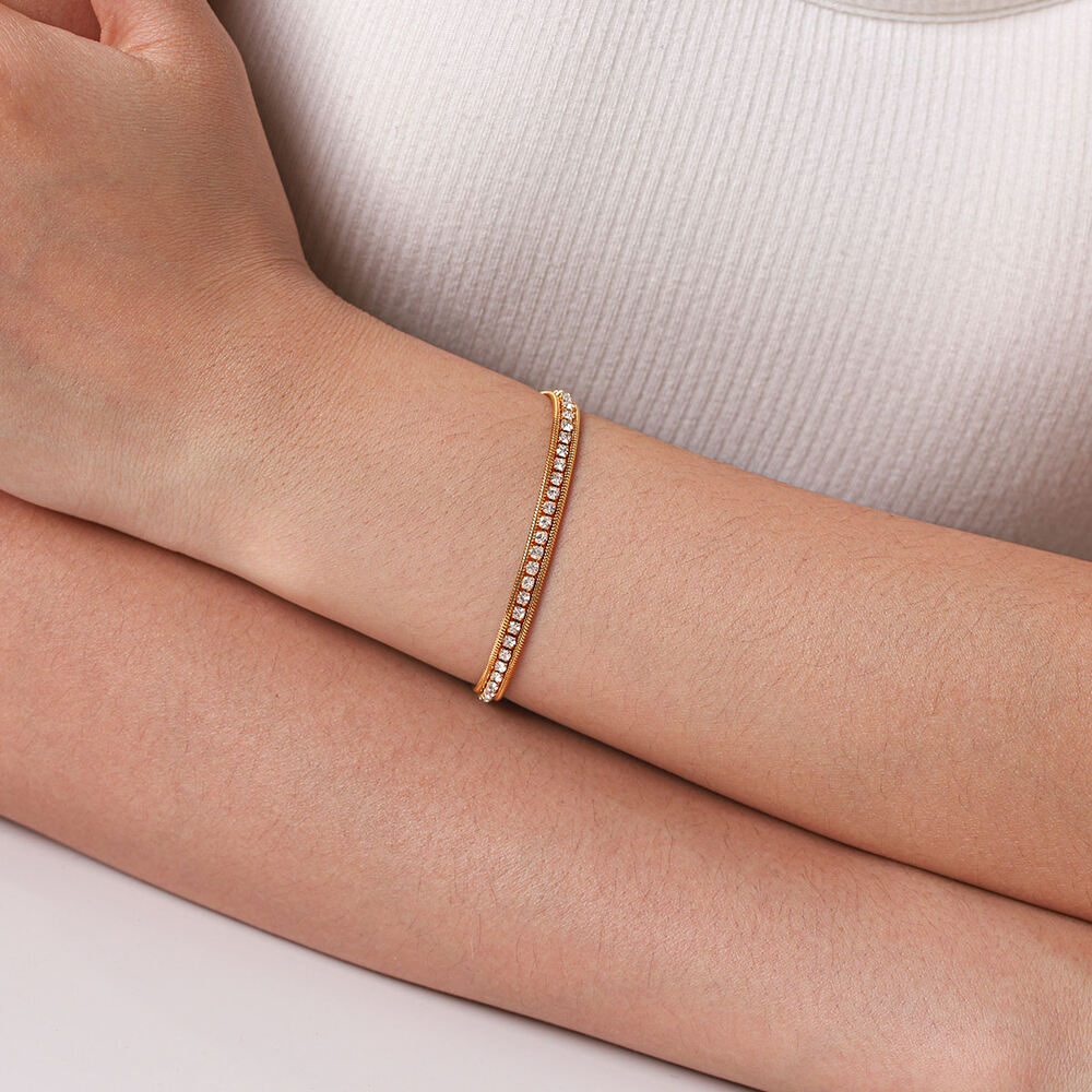Simple Series Daily Chain Stainless Steel Waterproof Gold Color Zircon Women's Chain Bracelets Picture5