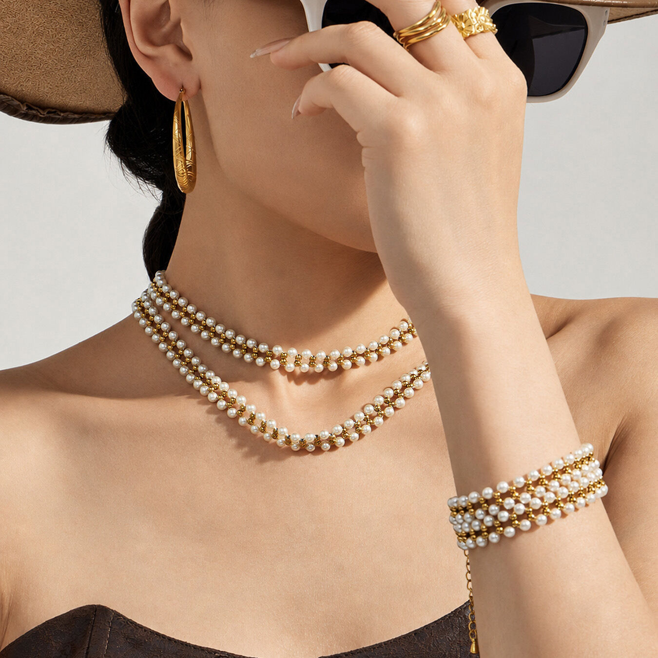 Romantic Series Elegant Solid Color Stainless Steel Waterproof   Gold Color   Women's Beaded Necklaces Picture2