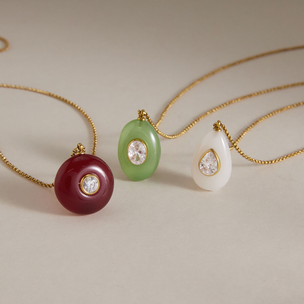 Simple Series Droplet Resin Gold Color Zircon Women's Pendant Necklaces