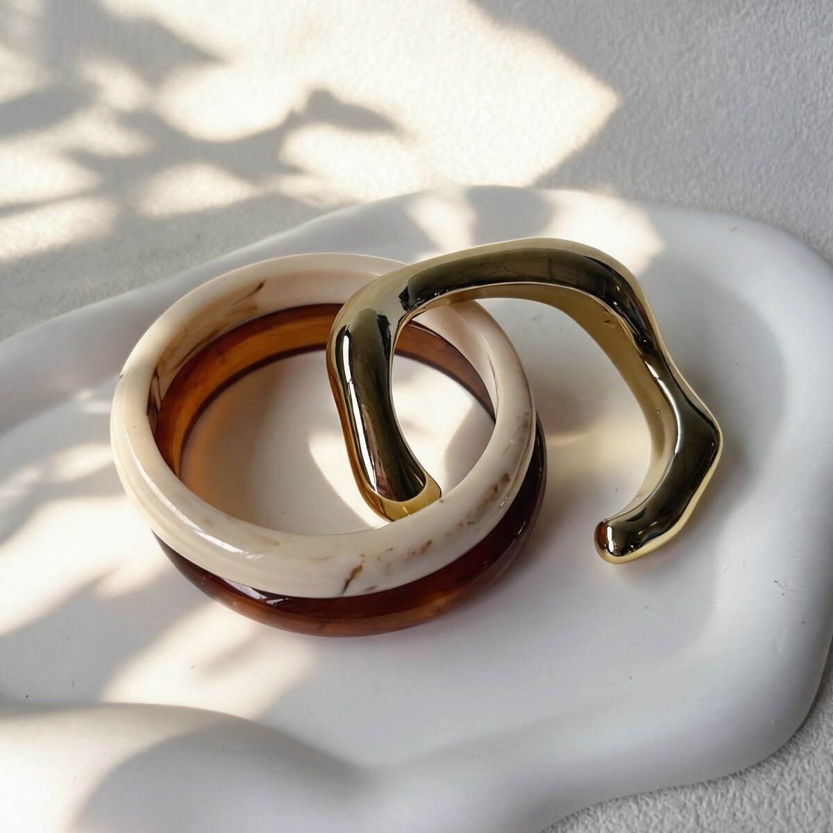Irregular Shape Gradient Color Resin Women's Bracelets Sets 2