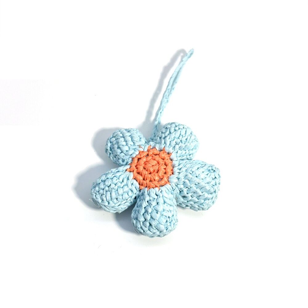 Eenvoudige serie Sweet Flower tashangers van geweven raffia in diverse kleuren h5Afbeelding2