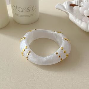Simple Series Punk Irregular Shape Gradient Color Resin Women's Bangles h5