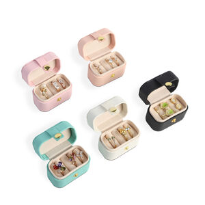 Cajas de joyería rectangulares de PU de la serie Simple Daily h5 Imagen4