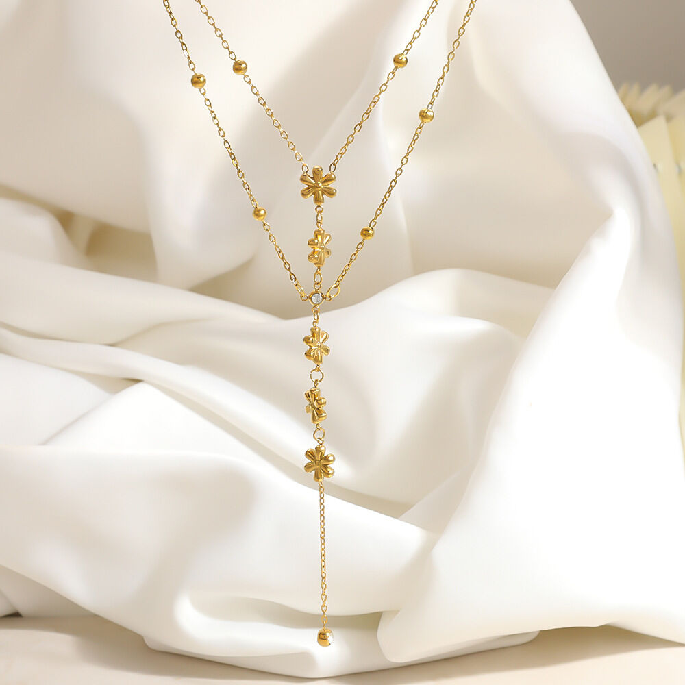 Eenvoudige serie elegante bloemenketting van roestvrij staal, waterdicht, goudkleurig, damesketting h5 Afbeelding3