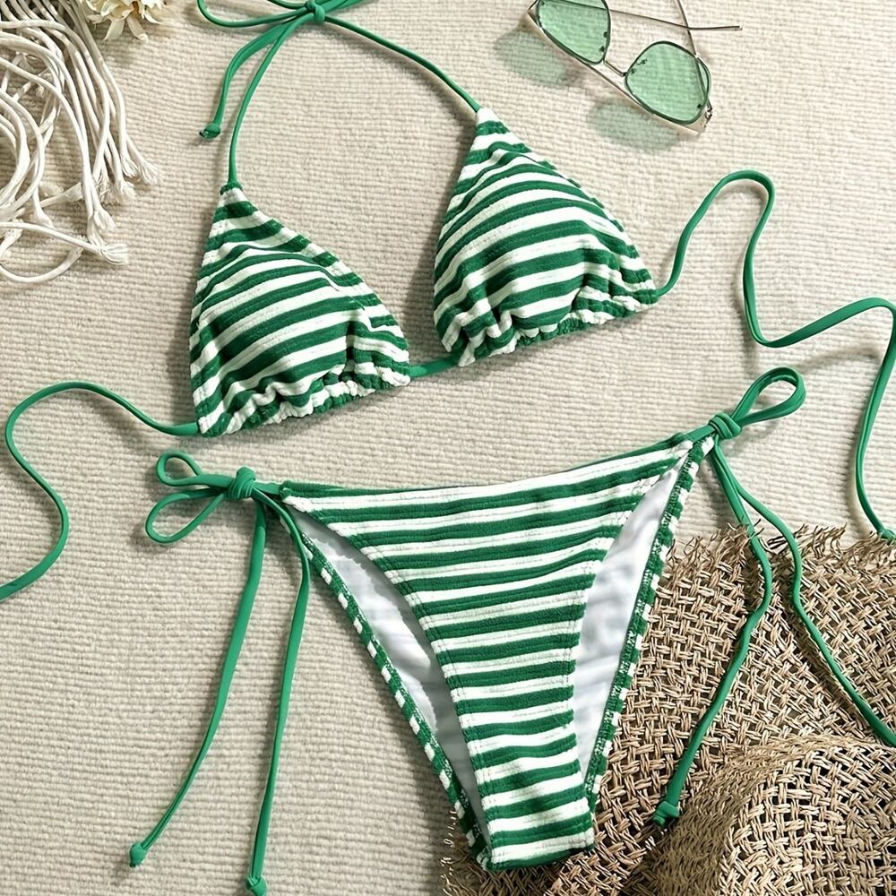 Ensemble bikini de plage à rayures simples