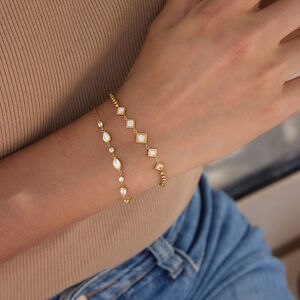 Bracciale da donna a catena in acciaio inossidabile color oro, impermeabile, con zirconi e forma geometrica semplice. h5 Immagine3