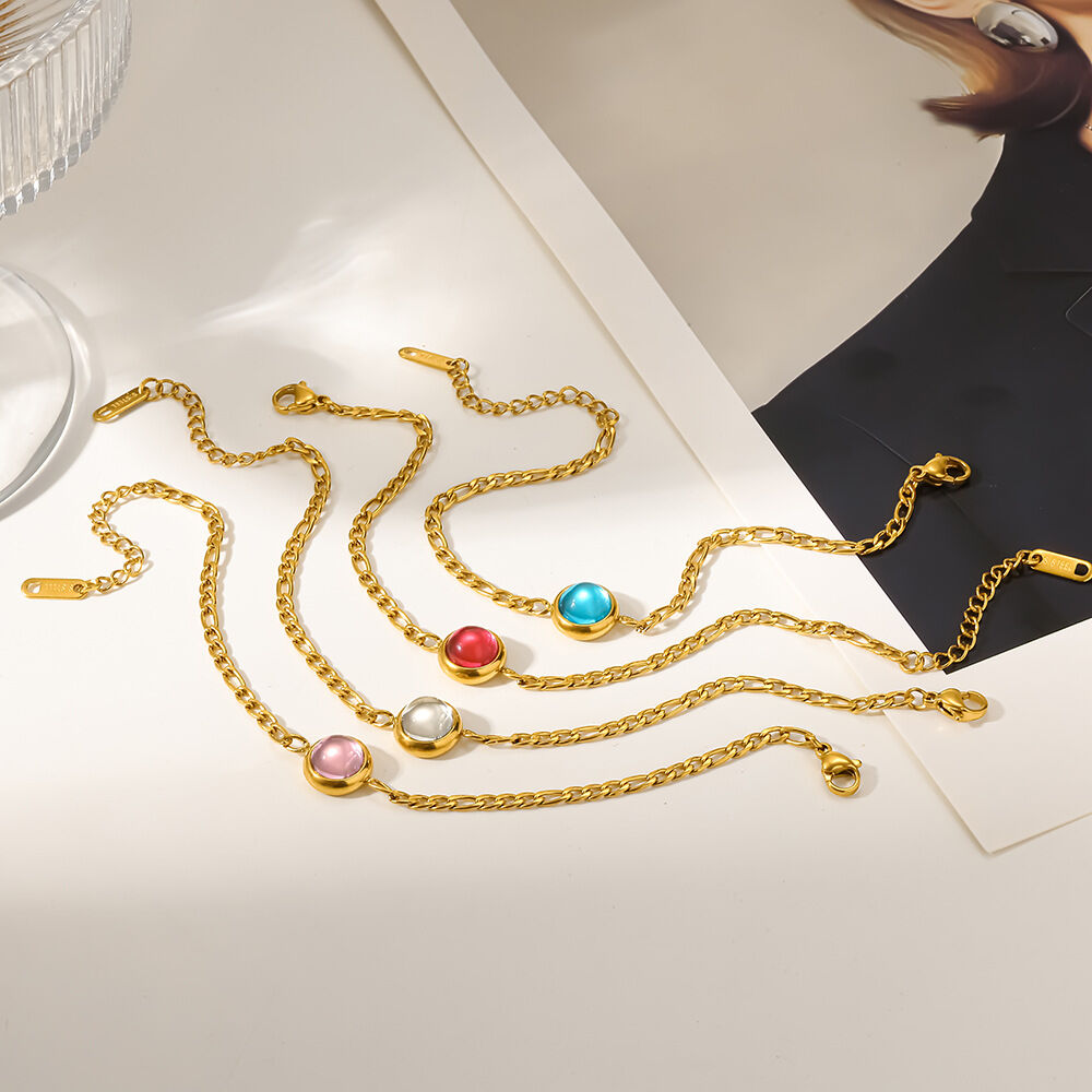 Braccialetti da donna Daily Circle in acciaio inossidabile impermeabile con zirconi colorati.