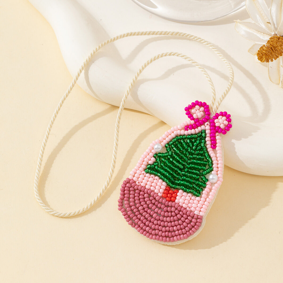 Luxurious Series Casual Christmas Mixed Color Plant Woven Fabric Bag Charms