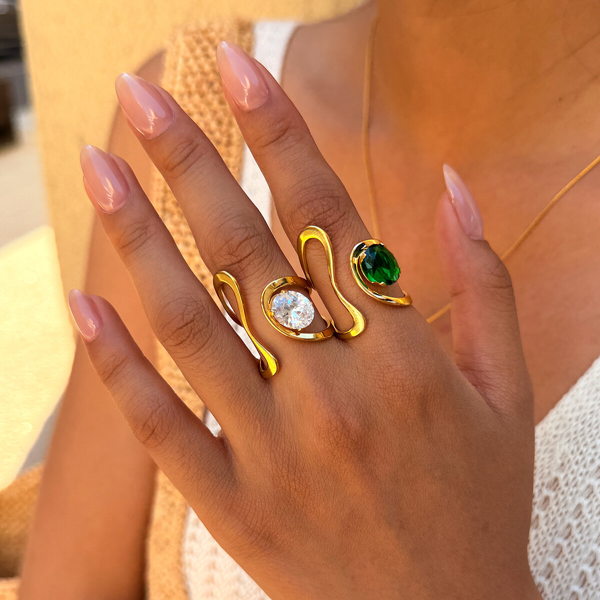 Simple Retro Daily Irregular Shape Stainless Steel Waterproof   Gold Color  Zircon Gemstone Ring 2