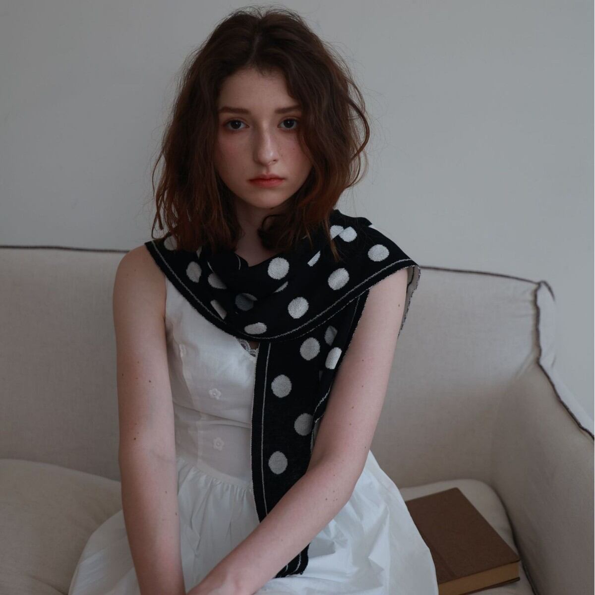 Simple Series Daily Solid Color Polka Dots Wool-Polyester Blend Winter Scarves