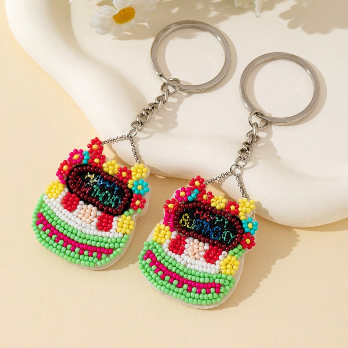 Porte-clés ethnique décontracté en alliage alimentaire avec perles et lettres multicolores - Collection ethnique h5 Image3