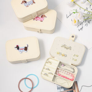 Cajas de joyería de PU con estampado de perritos salchicha y lunares, de la serie romántica. h5 Imagen3