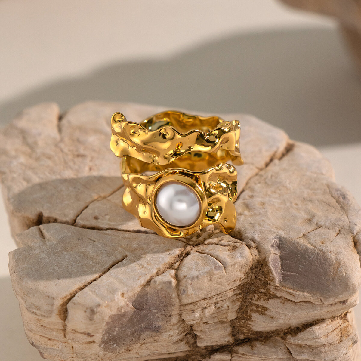 Irregular Shape Stainless Steel Waterproof Gold Color Artificial Pearl Statement Rings Picture2