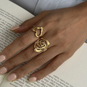 Romantic Series Retro Flower Heart Stainless Steel Waterproof Gold Color Statement Rings h5 Picture4