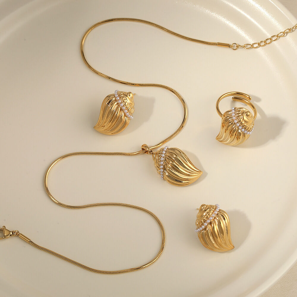 Oceanic Style Shell Stainless Steel Waterproof Gold Color Artificial Pearl Women's Necklaces Sets