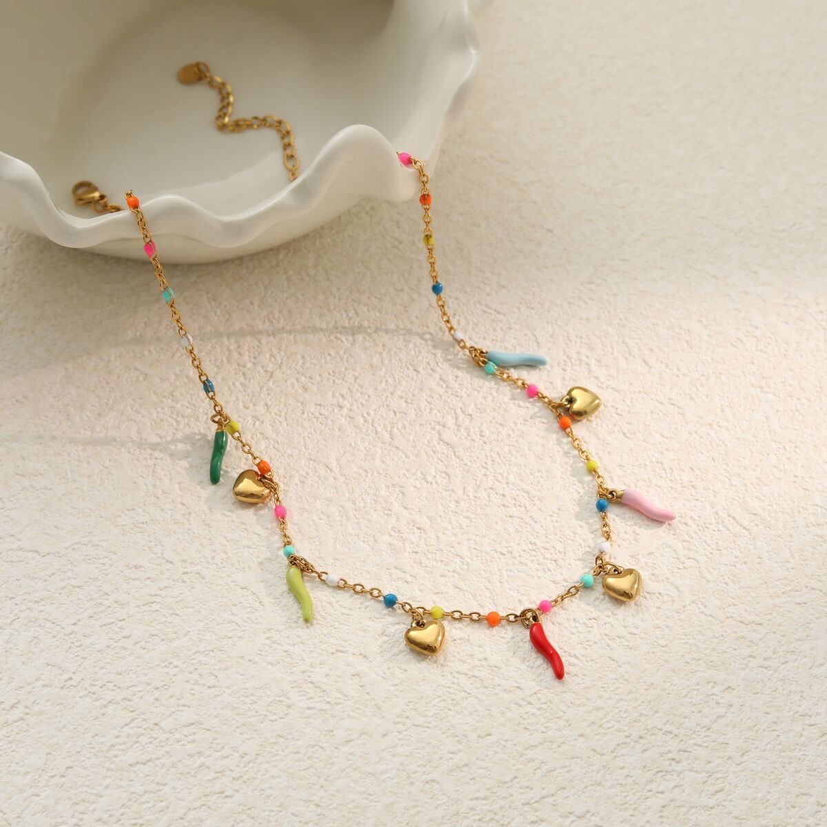 Collier chaîne cœur quotidien Simple Series en acier inoxydable étanche couleur or pour femme Image3