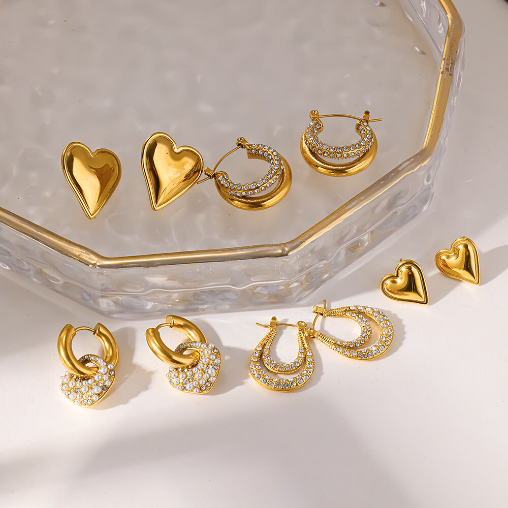 Heart Stainless Steel Waterproof Women's Hoop Earrings h5Picture3