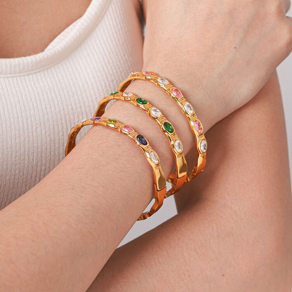 Simple Luxury Daily Ellipse Shape Stainless Steel Waterproof Gold Color Zircon Women's Bangles Picture3
