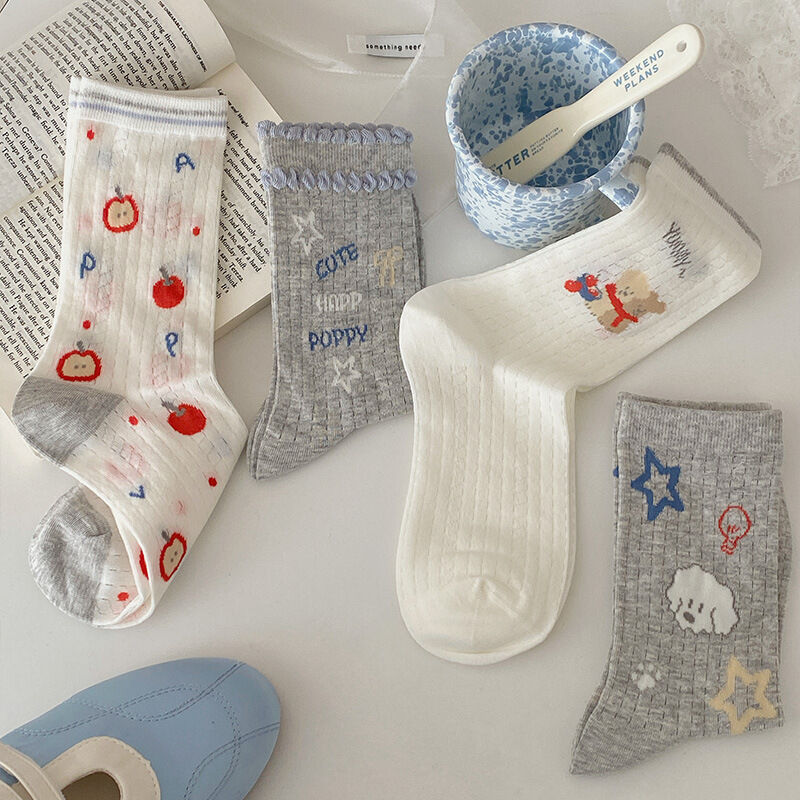 Sokken tot halverwege de kuit met een schattig geometrisch patroon, letters, dieren, cartoonillustraties, fruit- en groentemotief. 2