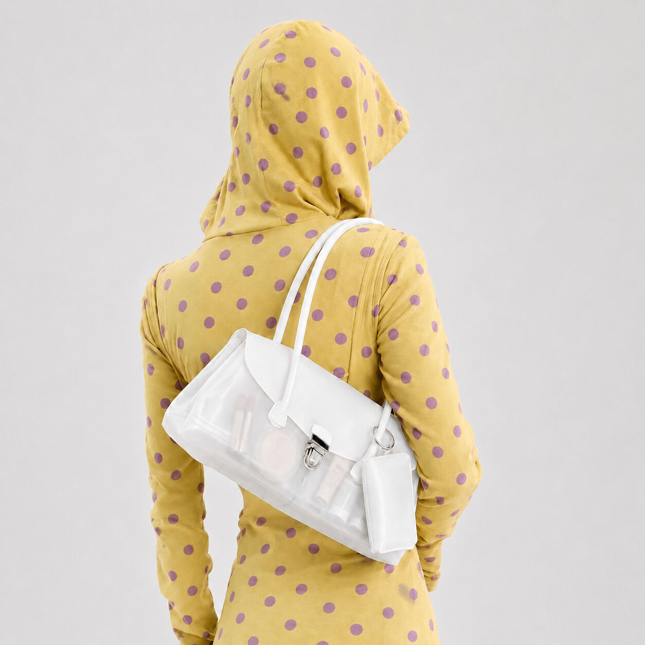 Bolso de mujer de estilo casual con herrajes metálicos y PVC/PVC transparente de color liso. Diseño abierto hacia el este-oeste. h5 Imagen3