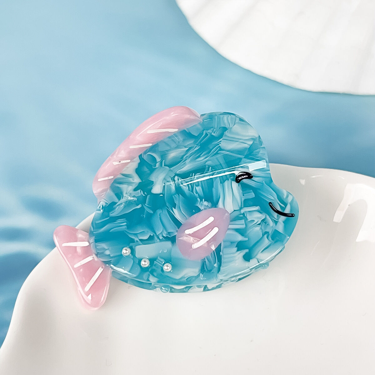 Pinzas para el cabello de acetato con diseño de pez, color sólido natural, de la serie Simple 