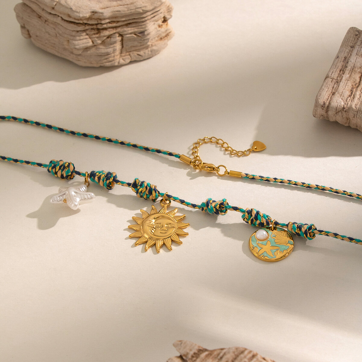 Smiley Sun roestvrijstalen waterdichte gevlochten damesketting in goudkleur Afbeelding3