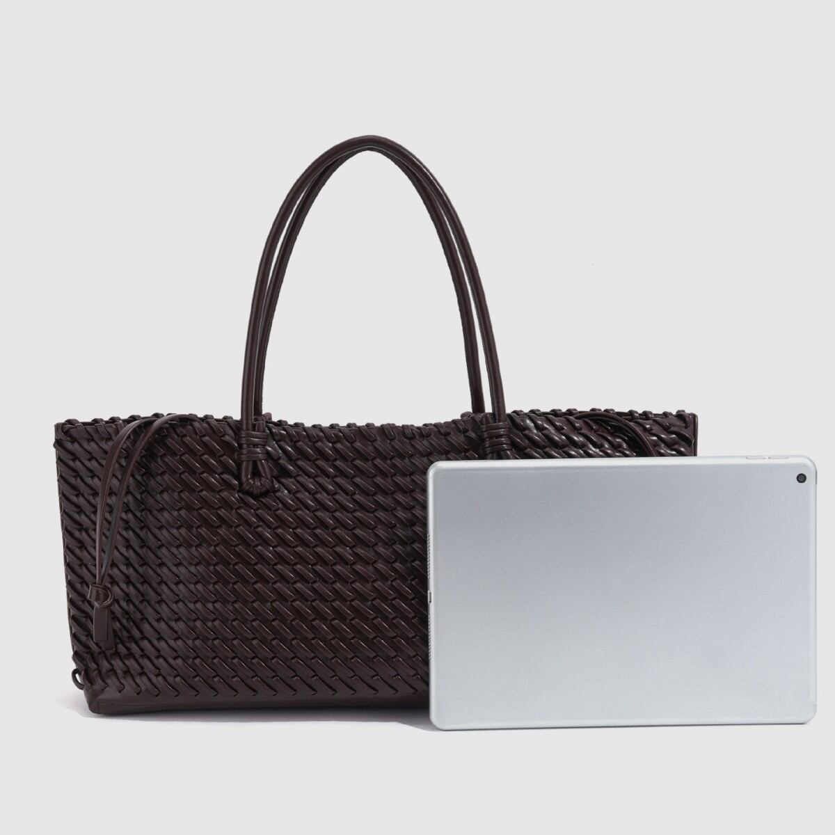 Bolso tote de mujer de PU tejido de color liso estilo parisino chic Imagen3