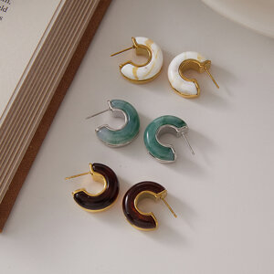 Boucles d'oreilles puces rondes rétro en résine pour femmes, collection Simple Series h5 Image2