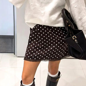 Simple Elegant Polka Dot Midi Skirt h5 Picture3