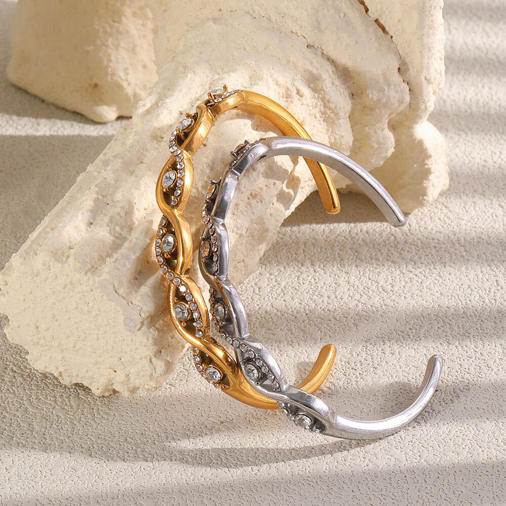 Simple Twist Stainless Steel Waterproof Gold Color Zircon Women's Cuff Bracelets Picture2