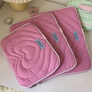 Casual stijl laptoptas met gewatteerde hartjes en effen stof h5 Afbeelding3