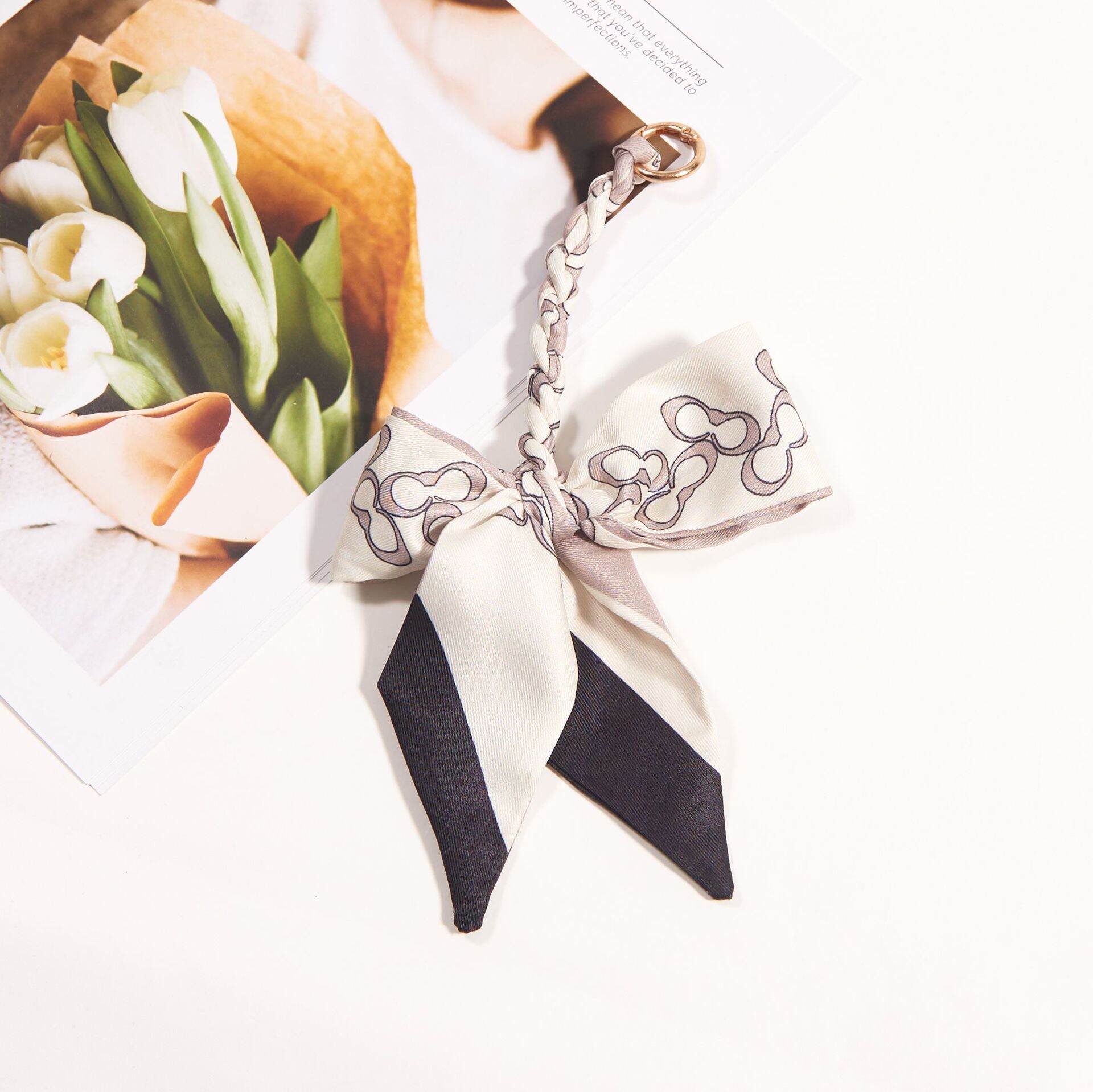 Simple Series Daily Flower Bow Knot Stripe Plaid Polka Dots Mixed Color Geometric Shape Polyester Bag Charms h5 