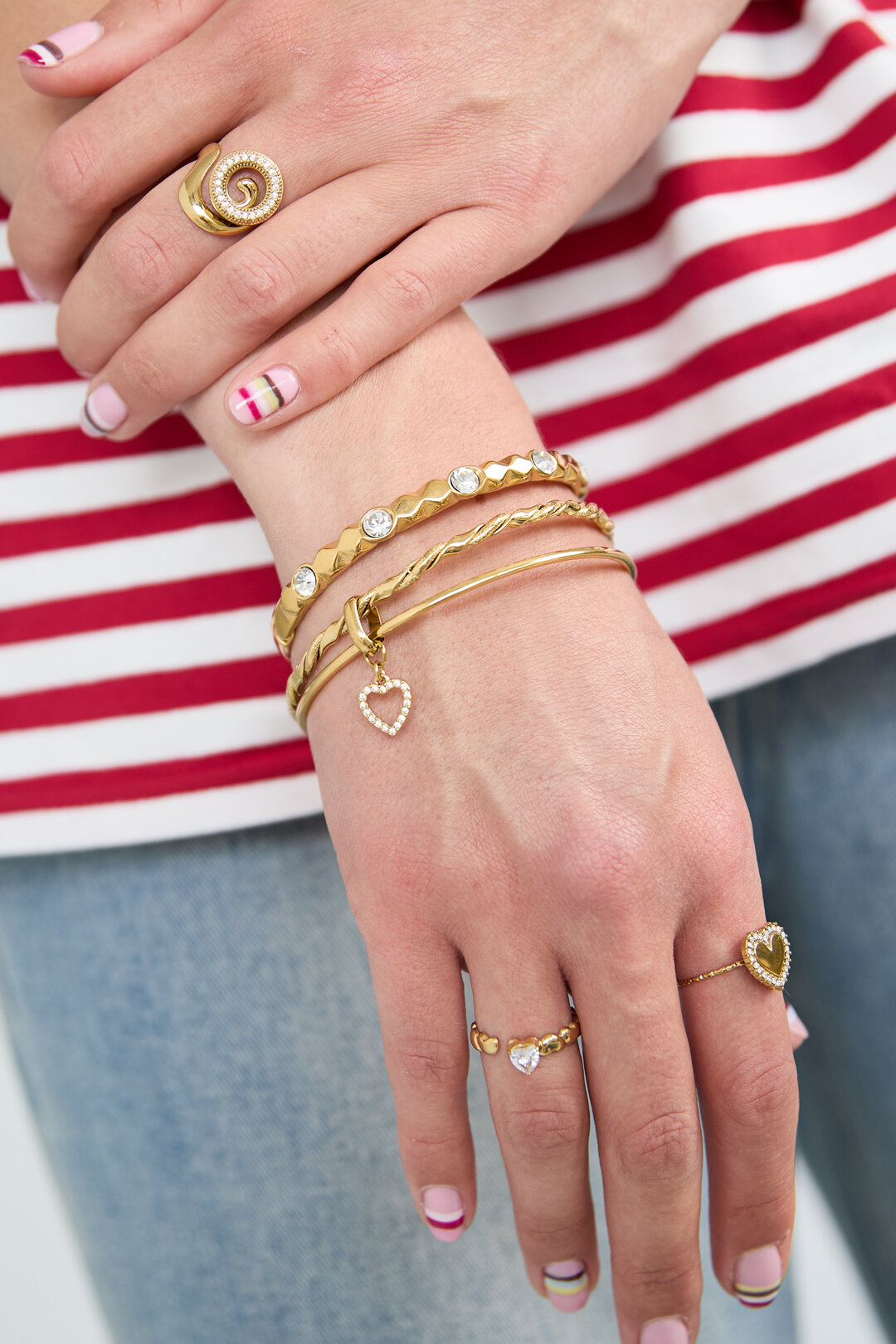Bangles with hanging flower charm h5 Picture2