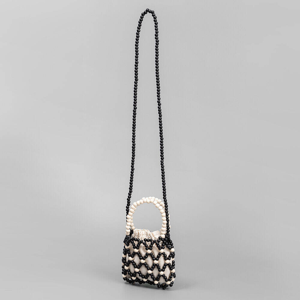 Sac rond pour femme en bois multicolore ajouré, orné de perles tissées de style décontracté 2