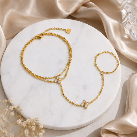 Simple Clover Stainless Steel Waterproof Gold Color Zircon Women's Hand Chain