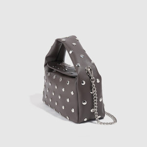 Bolsos de mano de mujer de PU con remaches y estilo streetwear h5 Imagen3