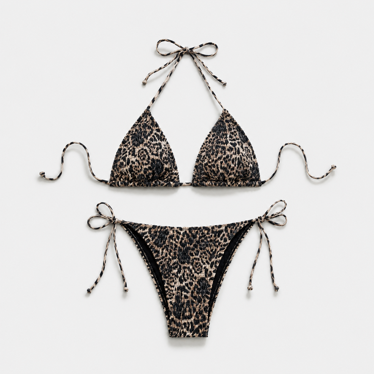 Ensemble bikini élégant à imprimé léopard et bretelles nouées