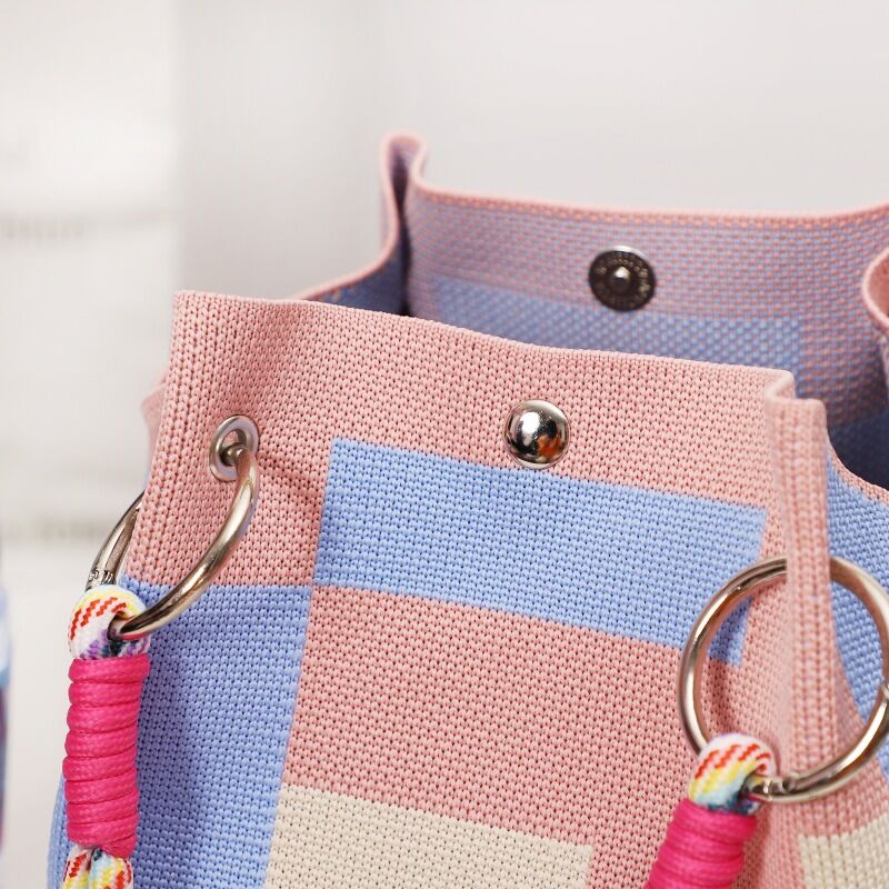 Casual Style Woven Flower Letter Bow Knot Oceanic Style Stripe Plaid Polka Dots Hollowed-Out Mixed Color Woven Fish Geometric Shape Polyester Women's Square Bag h5 Picture3