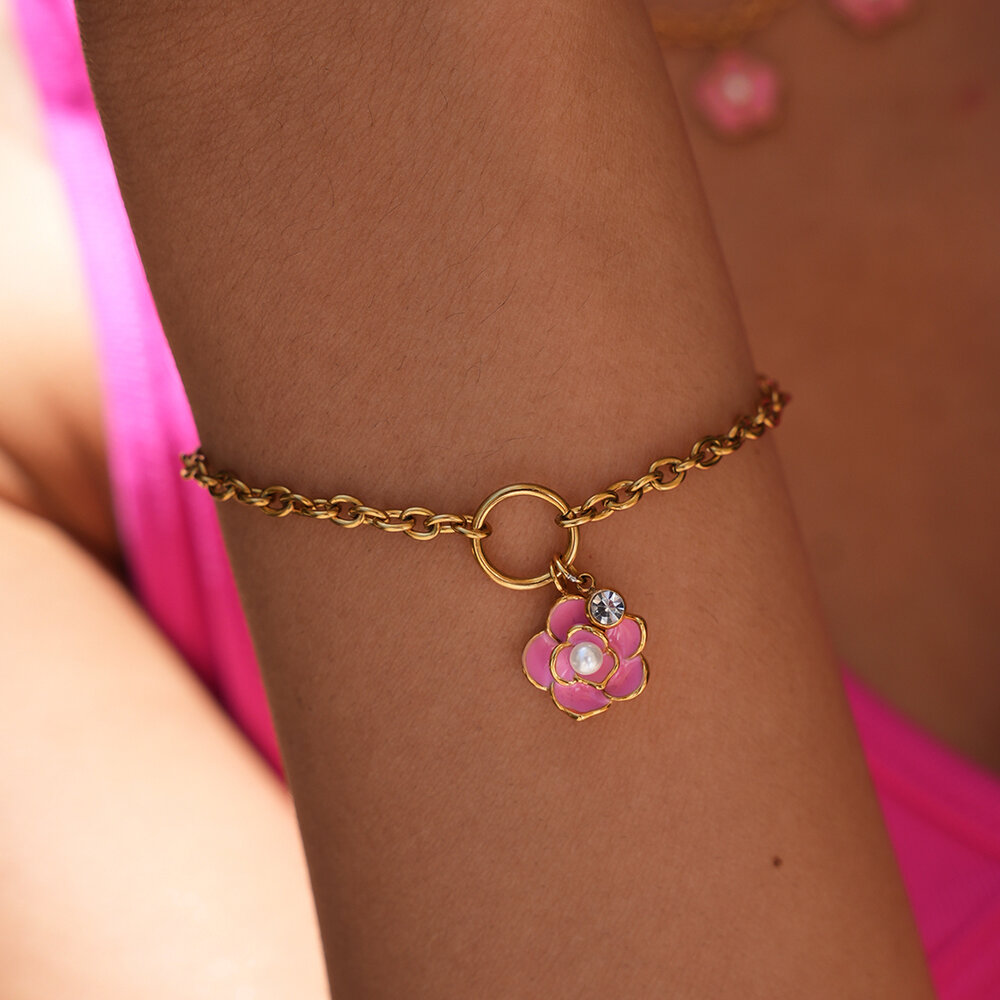 Simple Series Daily Flower Stainless Steel Waterproof Gold Color Women‘s Bracelet h5Picture2