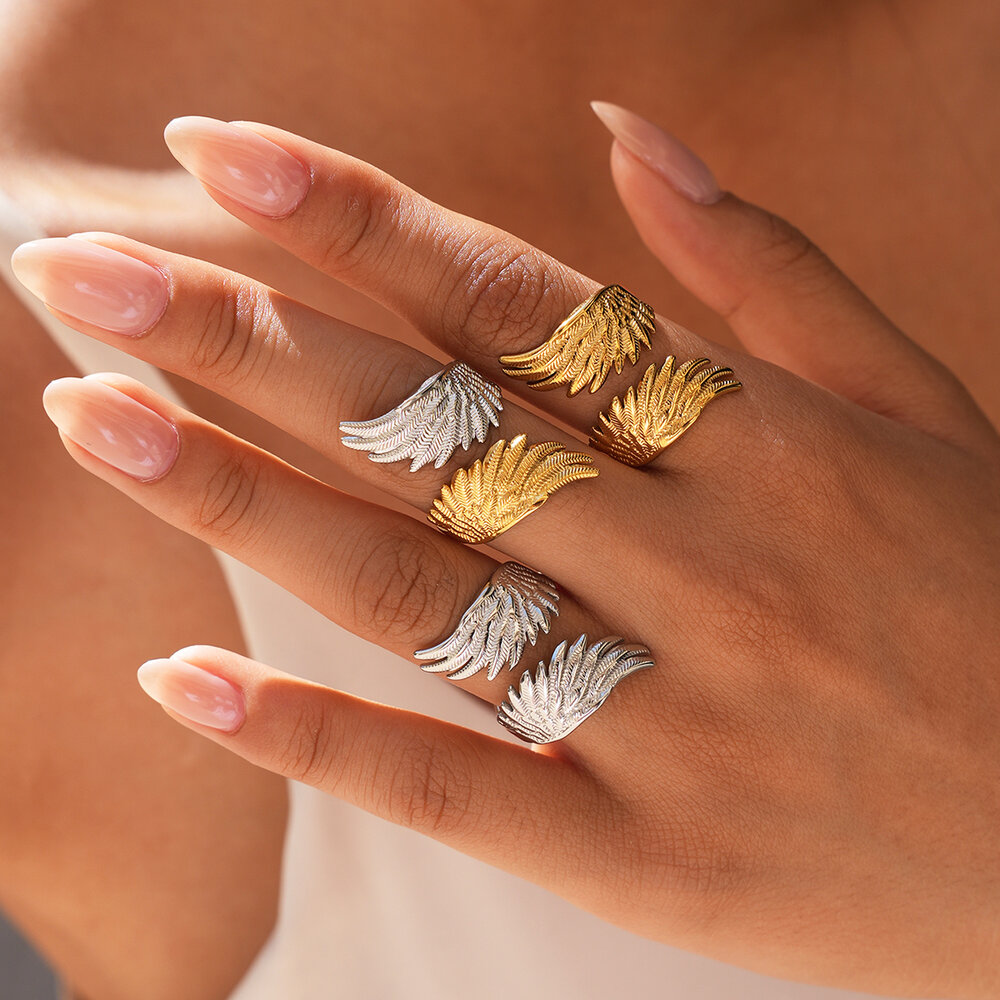 Simple Series Daily Wings Stainless Steel Waterproof Gold Color Women's Statement Rings h5Picture2