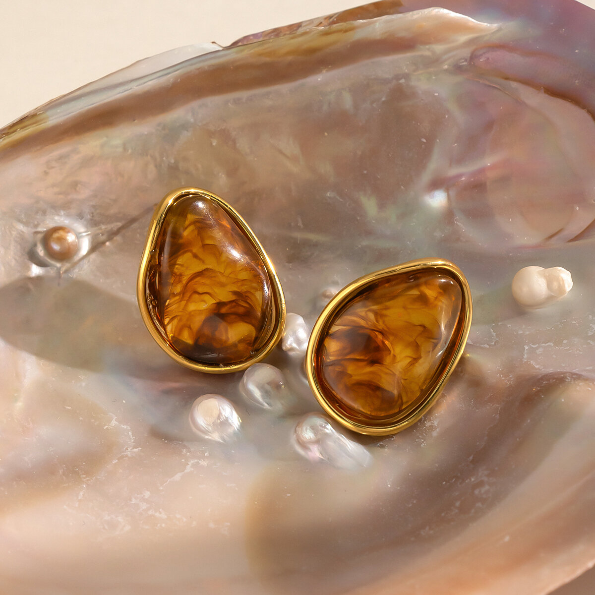 Ellipse Shape Resin Gold Color Women's Stud Earrings Picture3