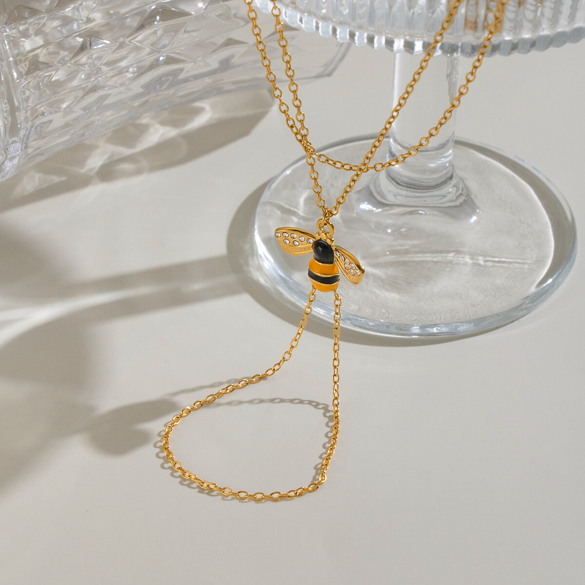 Enamel Bee Shape Stainless Steel Waterproof Gold Color Rhinestone Women's Hand Chain h5 Picture5