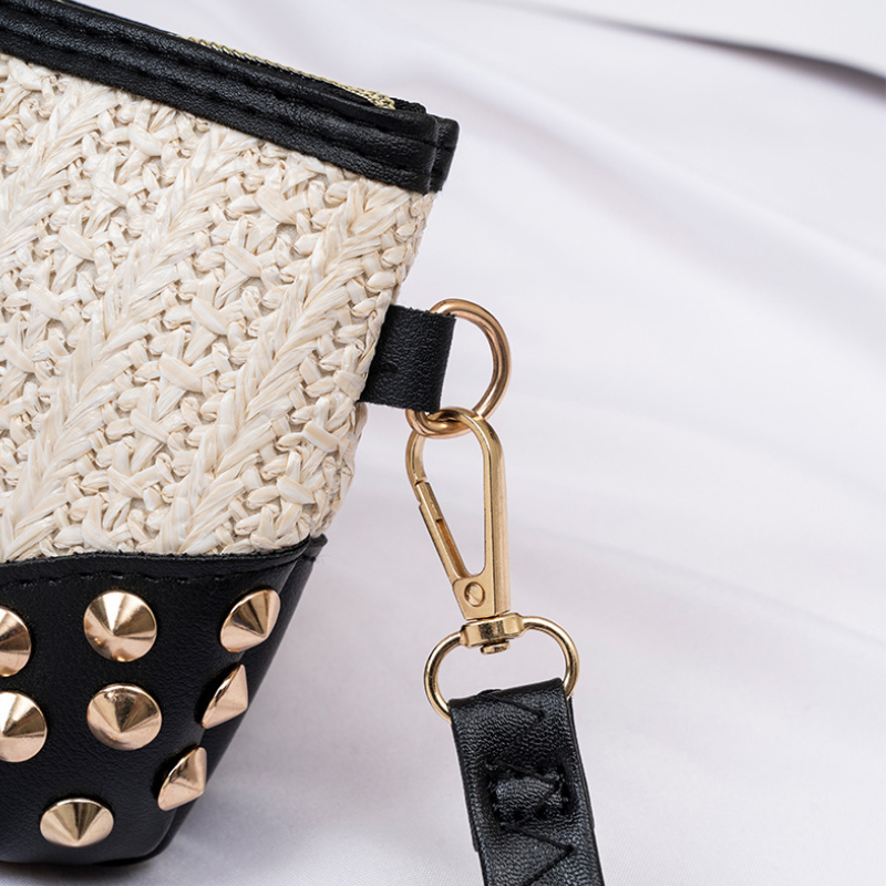 Sac carré pour femme en PU tissé, style décontracté, avec détails métalliques et finitions métalliques. Couleur unie. Image6