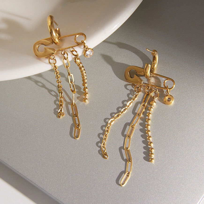 Luxe serie elegante kwastjes, roestvrij staal, waterdicht, goudkleurige zirkonia, hangende oorbellen voor dames Afbeelding4