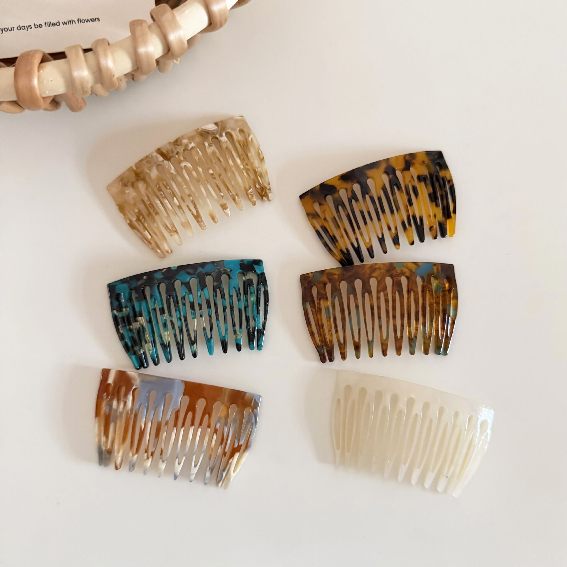 Simple Series Daily Leopard Print Mixed Color Gradient Color Acetate Hair Combs Picture2