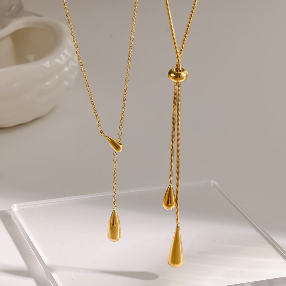 Collana Con Pendente A Goccia Da Donna, Serie Simple, In Acciaio Inossidabile Impermeabile Color Oro. Immagine2