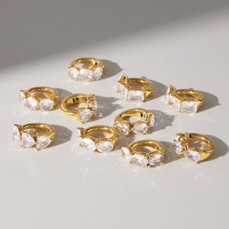 Elegantes Pendientes De Aro Circulares De Acero Inoxidable, Resistentes Al Agua, Color Dorado Y Circonita, De La Serie Luxury Series Para Mujer.