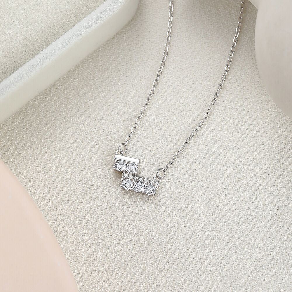 Simple Series Cute Irregular Shape 925 Sterling Silver Color Rhodium Plating  Women's Moissanite   Necklaces Picture2